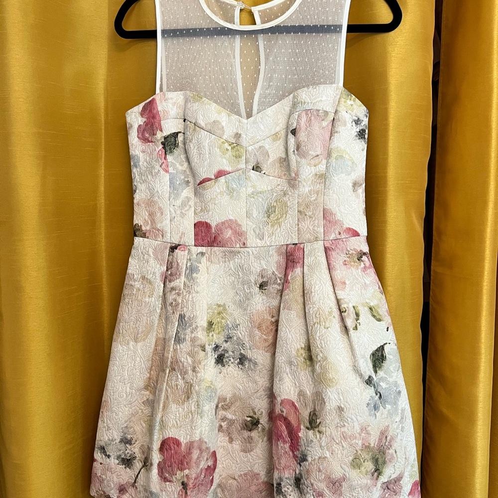Maggy London Pink and Purple Pleated Mini Dress Sweetheart Neckline